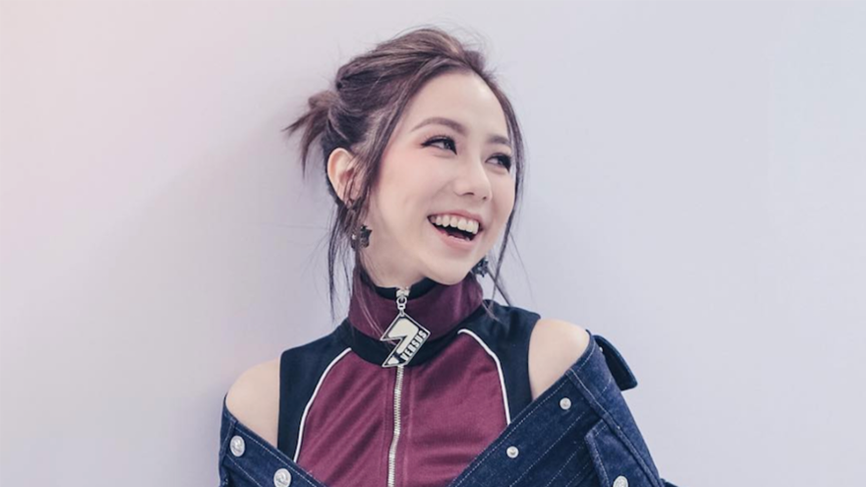 M. Аватарка mg. 鄧紫棋. G a m e. 鄧紫棋 g e m купальник.