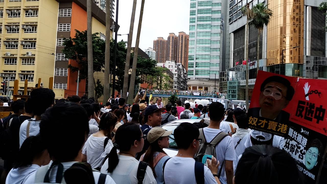 [反送中]最近反送中相關圖片 - 吹水台 - 香港高登討論區