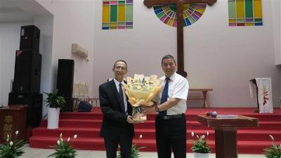 中南神学院举办新老院长交接仪式 中南神学院举办新老院长交接仪式