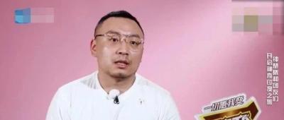 杨璐曝光某十八线女艺人让助理睡浴缸 网友迅速扒出此人原来是她