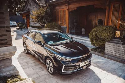 “新”品牌是如何向上的？试驾BEIJING EU7