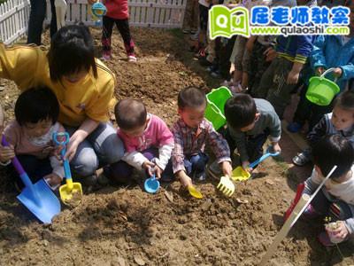 幼儿园大班优秀数学教案《看图列算式学习6的加法》 幼儿园大班优秀数学教案《看图列算式学习6的加法》