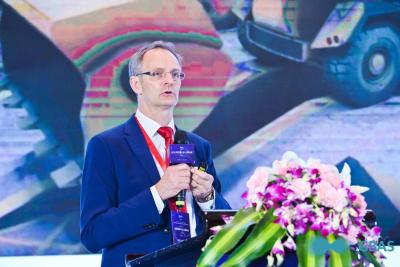 专访ABB Alf Isaksson:技术应用不是目的,AI落地需产生实际价值 专访ABB Alf Isaksson:技术应用不是目的,AI落地需产生实际价值