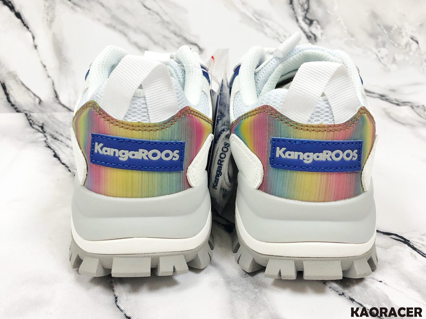 KangaROOS 女款藍色線條白色休閒鞋-NO.KW91189