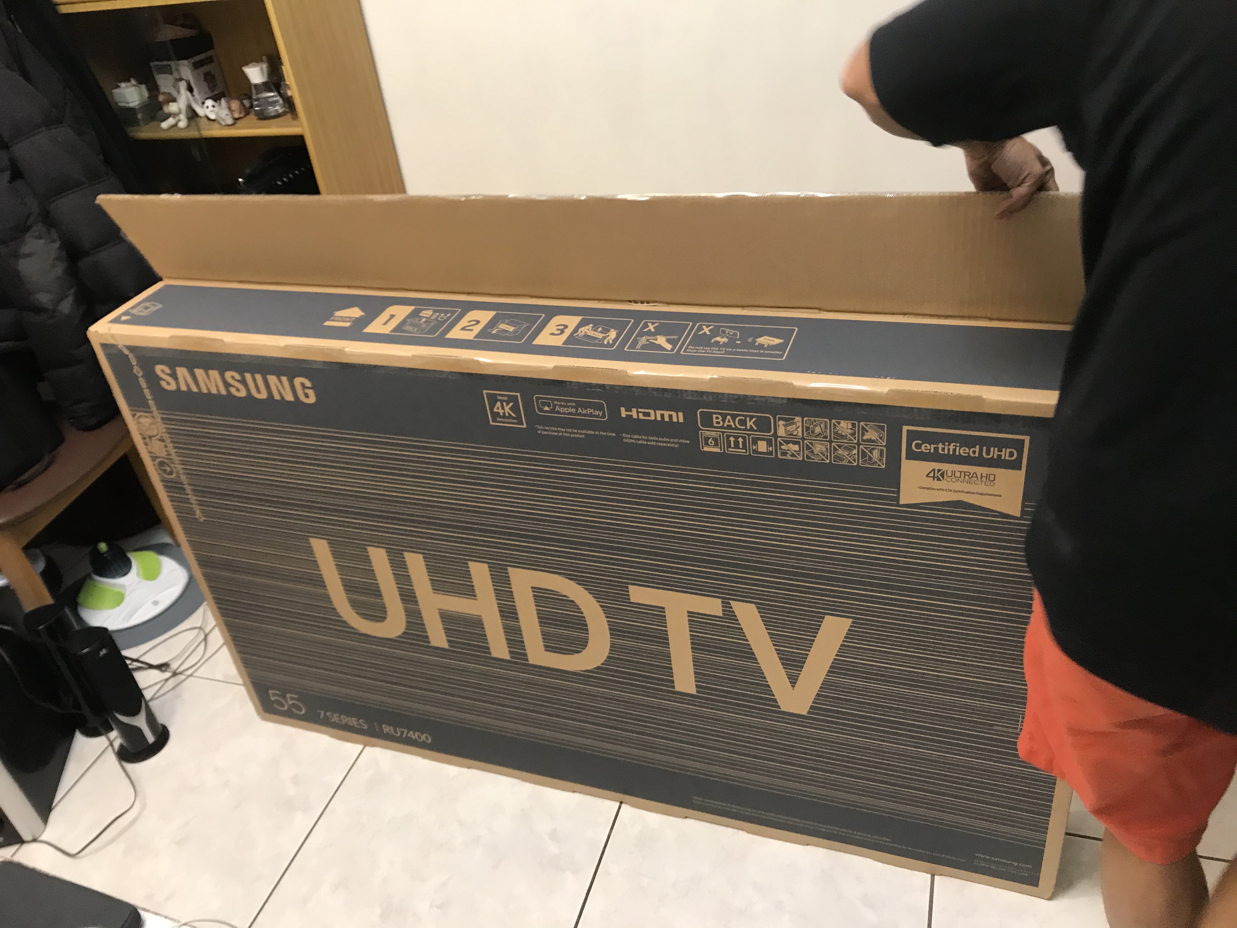 [心得] 人生第一台智慧4k電視UA55RU7400