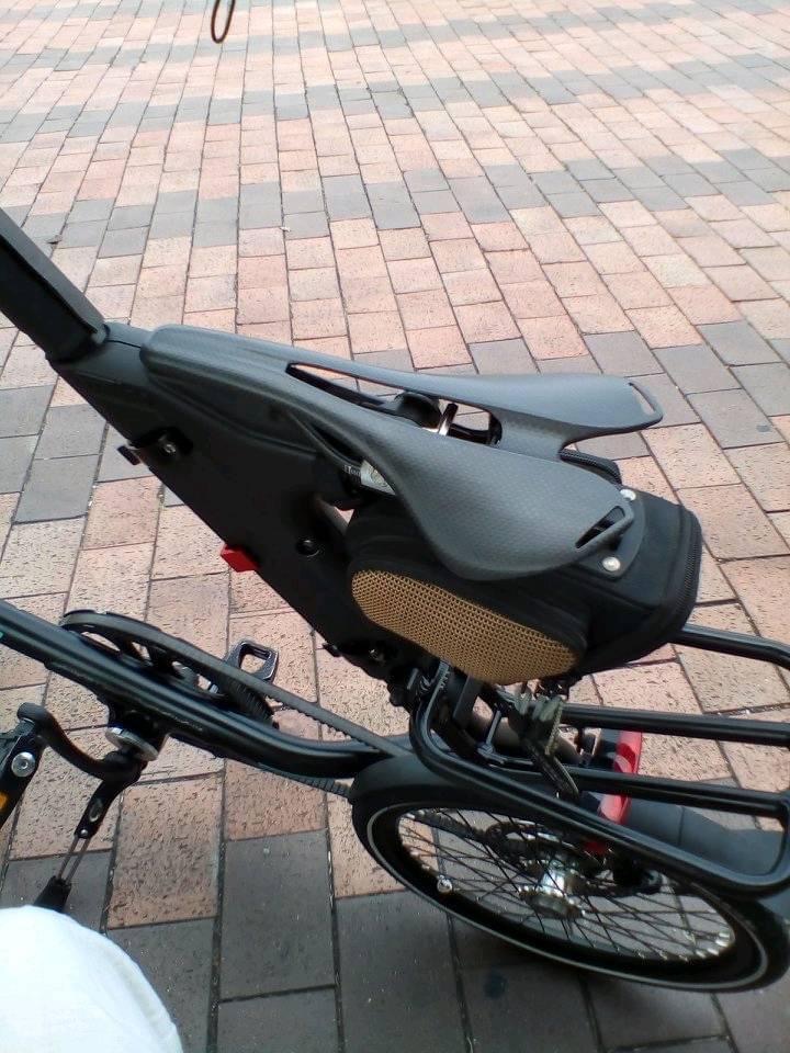 strida saddle