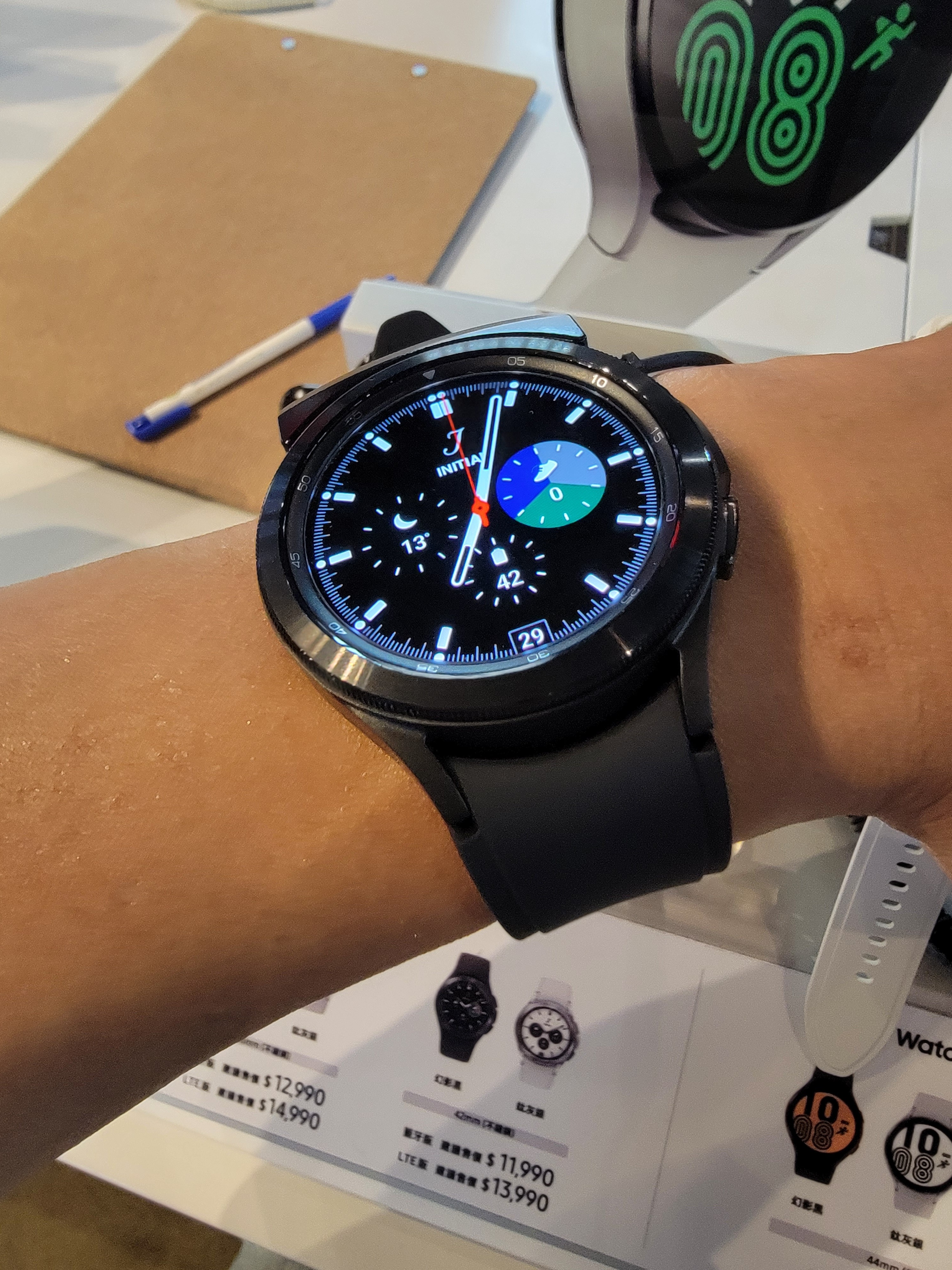 圖 Samsung watch 4 尺寸選擇？
