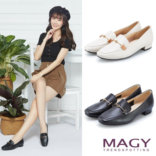 MAGY
金屬釦牛皮百搭平底鞋