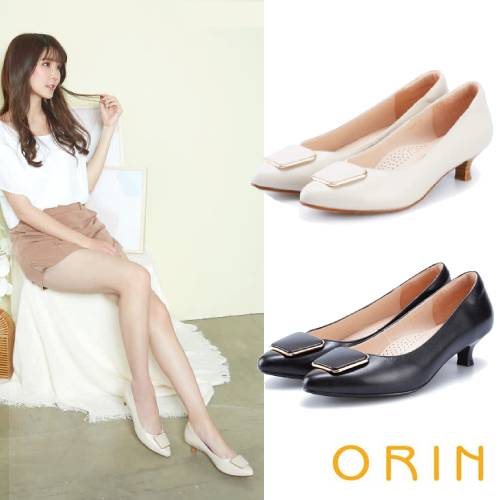 ORIN
梯形金屬釦環羊皮低跟鞋