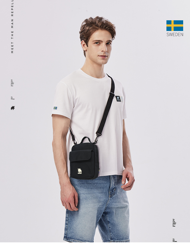 moz Swedish moose inner layer waterproof thick slice toast bag travel small bag (classic black) - Messenger Bags & Sling Bags - Cotton & Hemp Black
