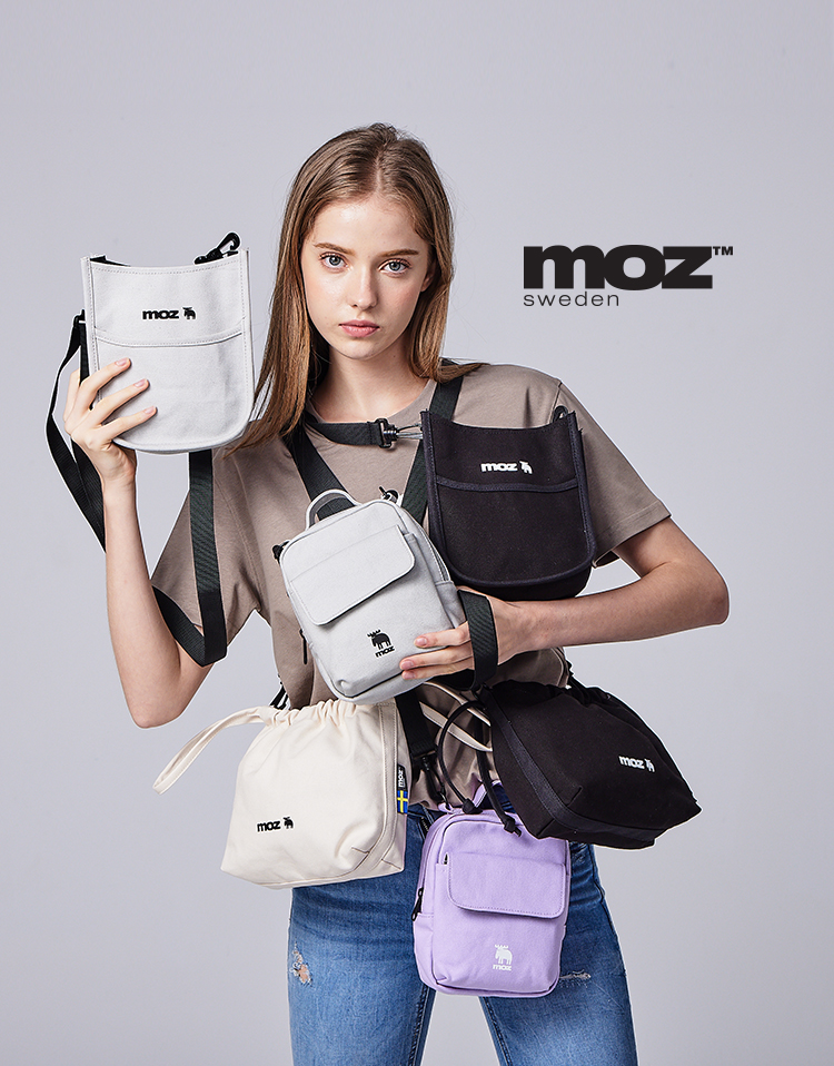 moz Swedish moose inner layer waterproof thick slice toast bag travel small bag (classic black) - Messenger Bags & Sling Bags - Cotton & Hemp Black