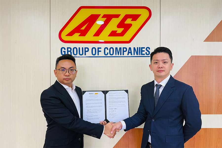 ATS集團總經理 Ian Sjaichudin與Golface 執行長廖聰哲 共同簽署合作協議書